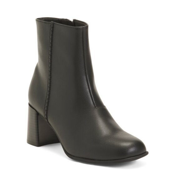 CLARKS Black Leather Leather Keirsta Faye Comfort Booties - Picture 1 of 2